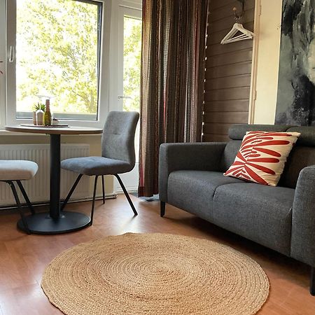 Comfortabele Familie Suite Met 2 Slk, Speelzolder, Balkon, Airco Den Ham Экстерьер фото